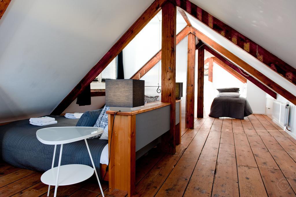 Canal Holiday Apartment Amsterdam Ruang foto
