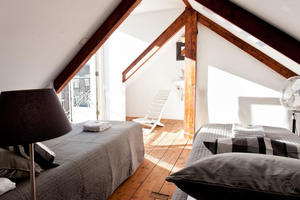 Canal Holiday Apartment Amsterdam Ruang foto